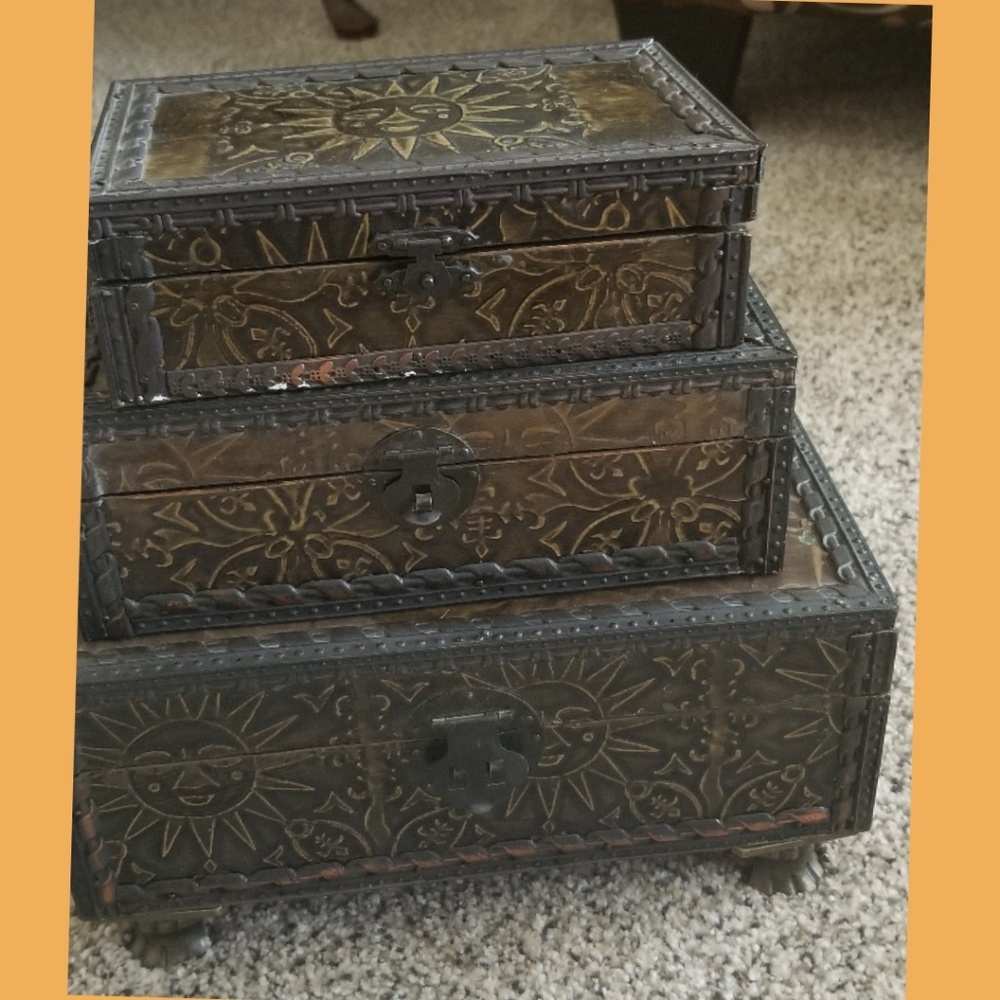 Felt lined jewelry Boxes